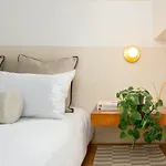 Stylish & Couples Oasis Loft Apartment