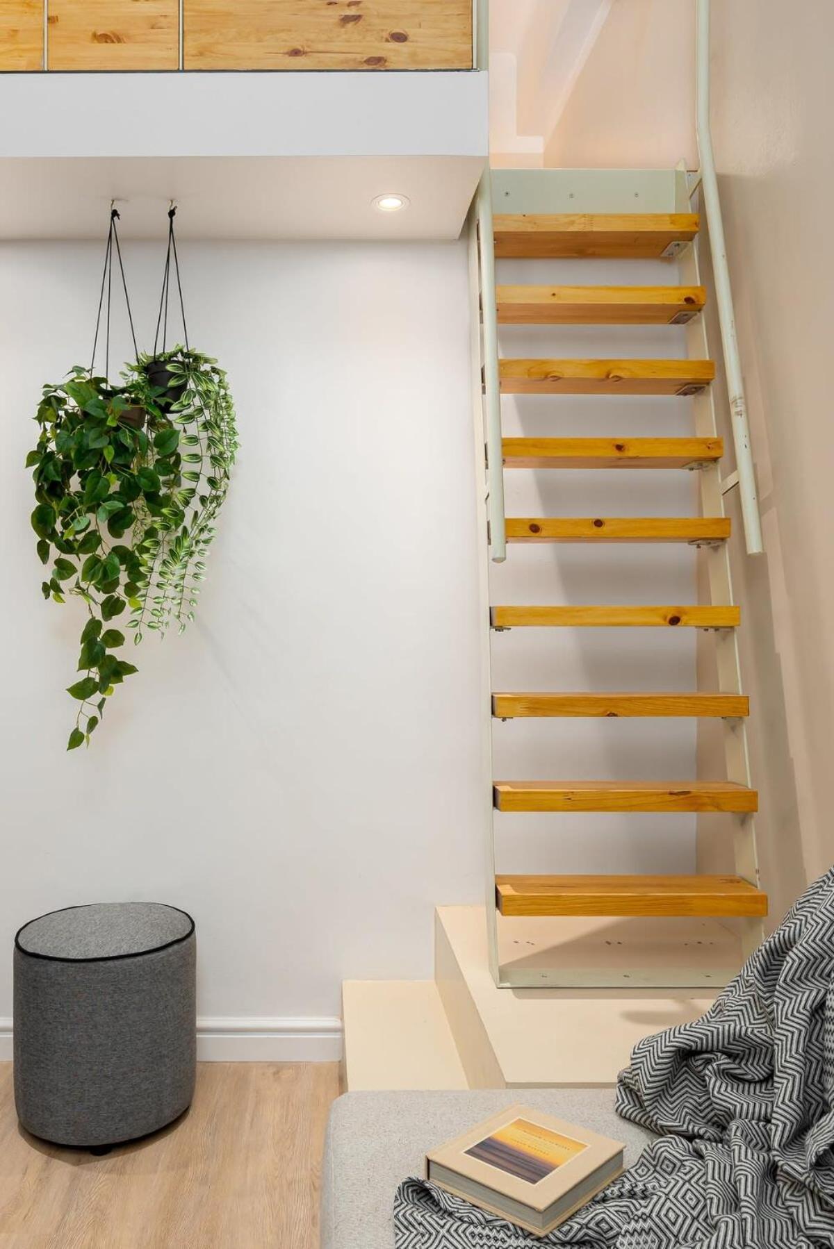 Stylish & Couples Oasis Loft *
